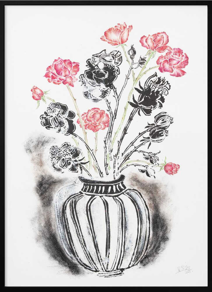 Contrasting Rose Vase